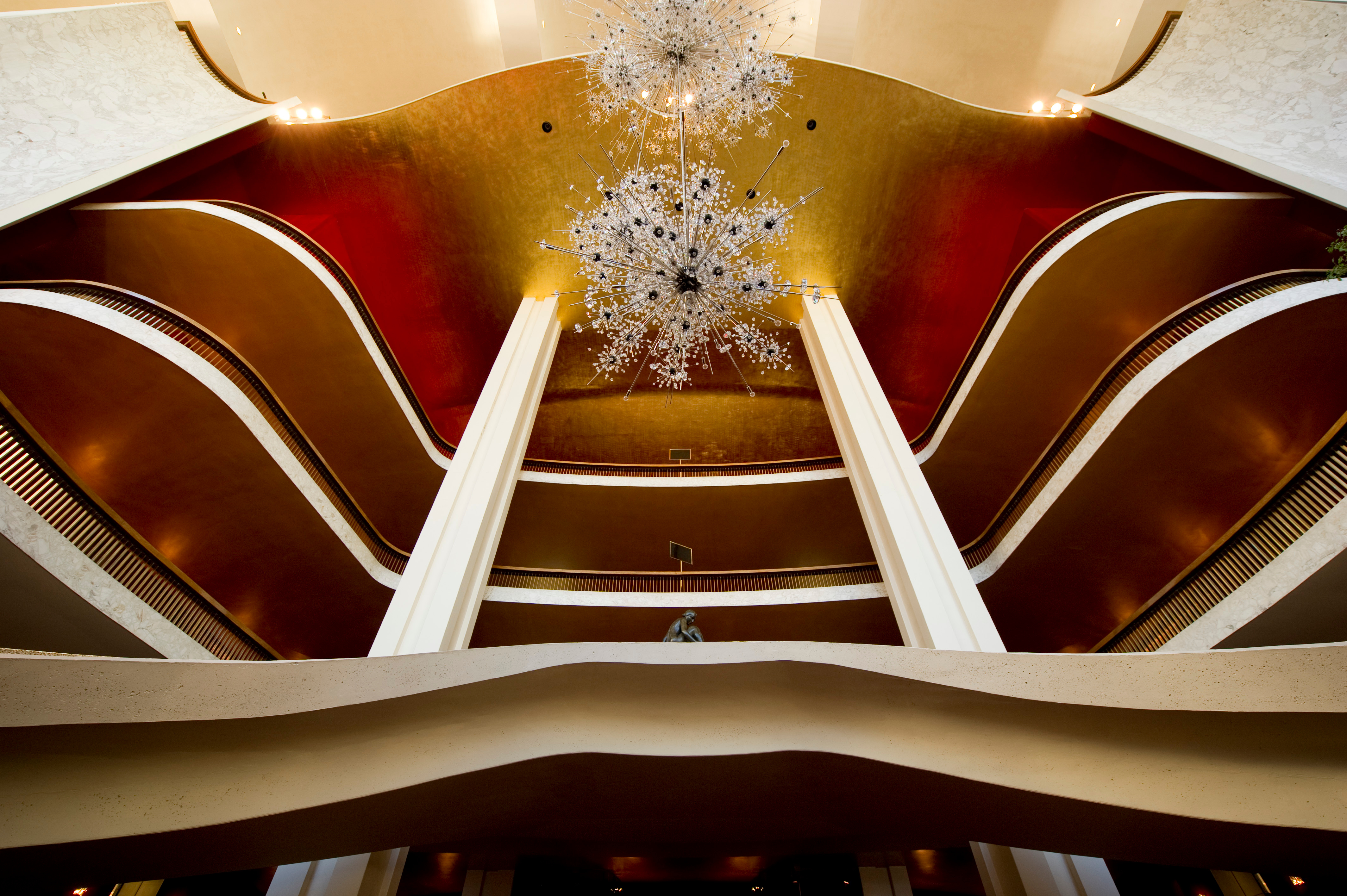 MET_OPERA_Front_Lobby_2497