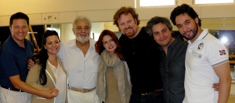 The final cast of Jonathan Copley's La Bohème at Royal Opera House, with our conductor Plácido Domingo
