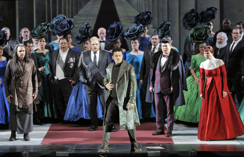 Lucia di Lammermoor at San Francisco Opera (Photo: Cory Weaver)