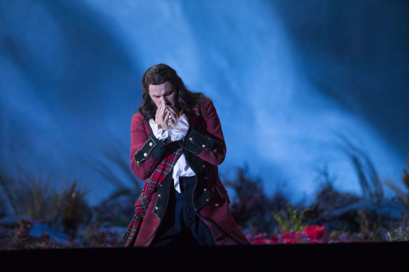 Lucia di Lammermoor at Lyric Opera of Chicago (Photo: Todd Rosenberg)